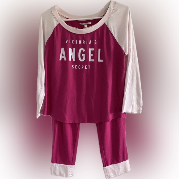 Victoria’s Secret Angel Pajama Set - Size Medium - Picture 4 of 13